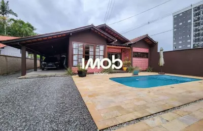 Casa com 2 quartos à venda no Rau, Jaraguá do Sul 
