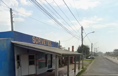 Excelente local para investir comercial. e de brinde  uma residência tudo junto, no mesmo local.
