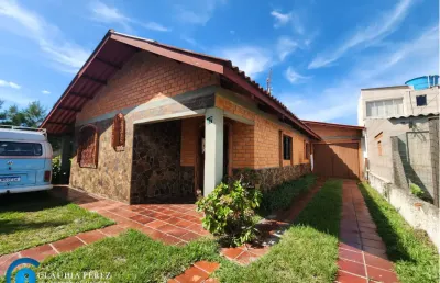 Casa com 3 quartos à venda na Rua Callil Miguel Allen, 97, Praia Do Magistério, Balneário Pinhal