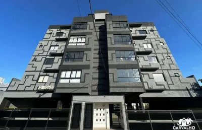 Excelente apartamento com 2 dormitórios disponível para locação anual no itacolomi em balneário piçarras/sc.