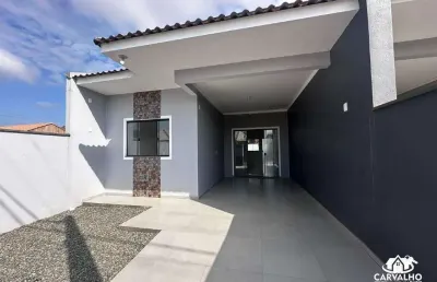 Casa com 2 dormitórios sendo 1 suíte, área de festas e excelente localização no bairro itajubá em barra velha