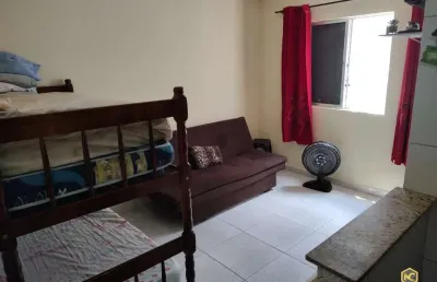 Kitnet / stúdio à venda na rua kikusaburo tanaka, 336, cidade ocian, praia grande por r$ 120.000