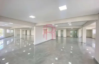 Sala comercial para locação anual, 360m² no centro de balneário camboriú.
