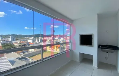Apartamento, 02 dormitórios, locação anual em balneário camboriú