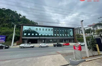 Loja térrea para locação /aluguel escalonado/ garcia - blumenau - sci