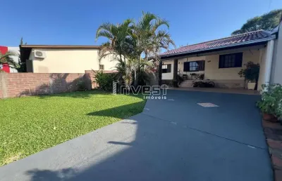 Casa com 2 quartos à venda na Rua Thomaz Gonzaga, 295, Centro, Vera Cruz