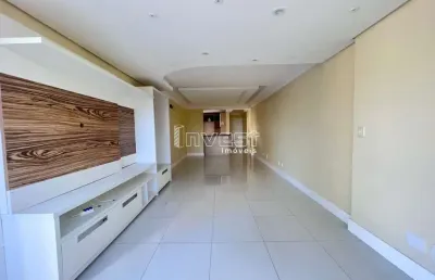Apartamento semimobiliado com 3 dormitórios no centro de santa cruz do sul.**