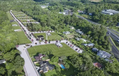 Terreno com 300,67m2 no residencial la sierra com acesso controlado a venda em s