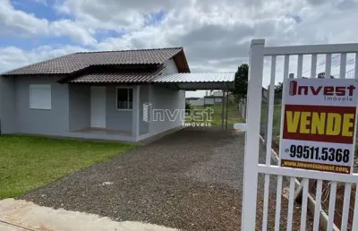 Casa com amplo pátio com 2 dormitórios no bairro joão alves em santa cruz do sul