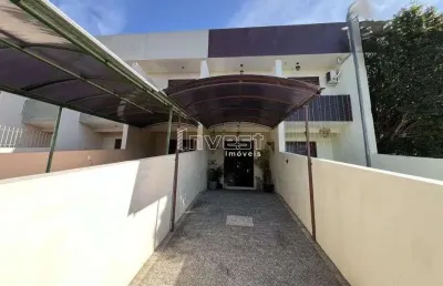 Duplex sobrado semimobiliado com 02 dormitórios no bairro ana nery em santa cruz