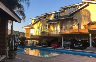 Sobrado a venda e locação 210m, em condomínio fechado no parque mandaqui. 4 quartos,,6 banheiros, 3 vagas