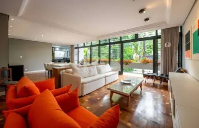 Casa exclusiva, 340 m2, 5 quartos sendo 5 suítes, 6 vagas, para venda no brooklin.