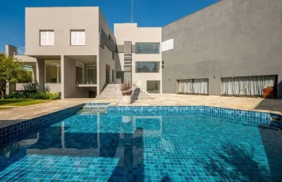 Casa de condomínio, 1.200 m2, 4 quartos sendo 4 suítes, 8 vagas, para venda, alphaville, barueri, sp.