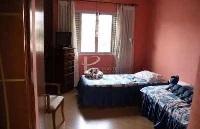 Casa à venda na Rua São João Gualberto, 471, Vila Mafra, São Paulo