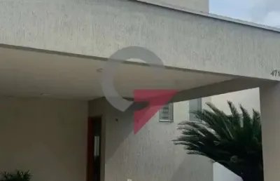 Casa em condomínio fechado com 4 quartos à venda em piracangaguá, taubaté  por r$ 900.000