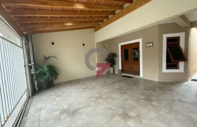 Casa com 3 quartos à venda no residencial portal da mantiqueira, taubaté  por r$ 650.000