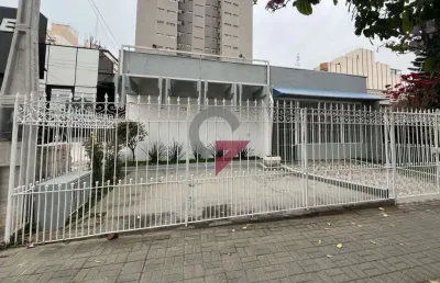 Casa comercial para alugar no centro, taubaté  por r$ 7.000