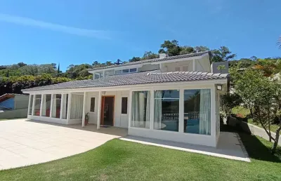 Casa no condomínio residencial cantareira em mairiporã