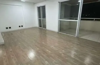 Apartamento com 3 quartos para alugar no Centro, Santo André 