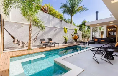 Casa em condomínio fechado com 4 quartos à venda na rua josé benedito cottolengo, 552, campo comprido, curitiba, 400 m2 por r$ 6.500.000