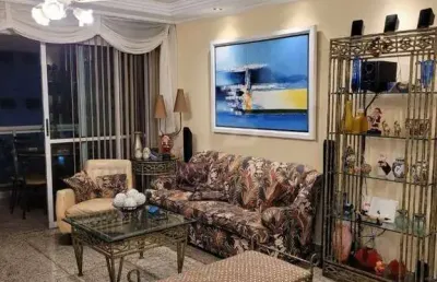 Apartamento de 4 quartos, 2 suítes, vista mar, alto luxo, 2 vagas