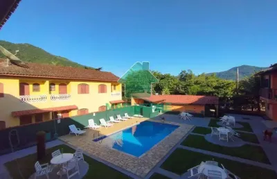 Apartamento aconchegante de 2 dormitórios na praia da maranduba, ubatuba