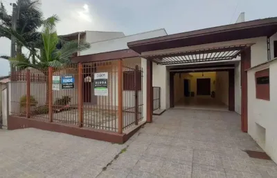 Casa com 4 dormitórios à venda, 182 m² por r$ 430.000,00 - lago azul - estância velha/rs