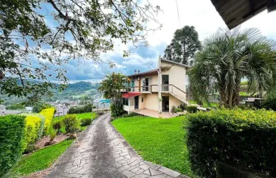 Casa com 2 dormitórios, 200 m² - venda por r$ 800.000,00 ou aluguel por r$ 3.685,00/mês - floresta - estância velha/rs