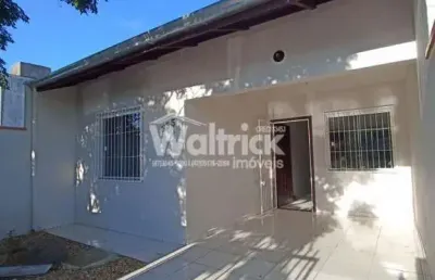 Geminado no residencial cleide ferreira xviii no bairro de armação do itapocoroi.