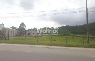 Terreno com ótimo potencial comercial ou industrial