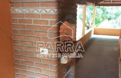 Vende-se chácara no estância três lagos - marilia/sp