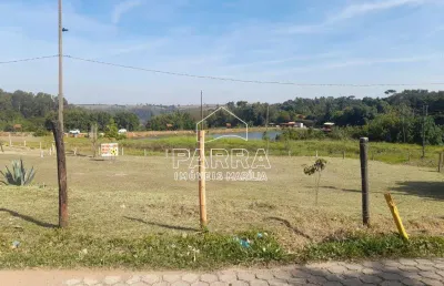 Vende-se chácara no estância três lagos - marilia/sp