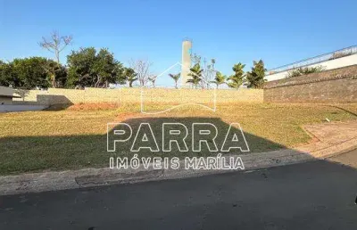 Vende-se terreno no cond. recanto das esmeraldas i - marilia/sp