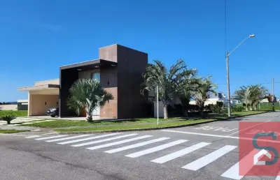 Casa de alto padrão no condomínio terras alphaville