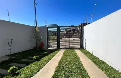 Sobrado semimobiliado com 173m² de área privativa no bairro monte béri