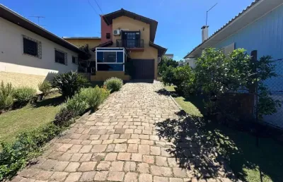 Casa com 4 quartos à venda no Planalto, Farroupilha 