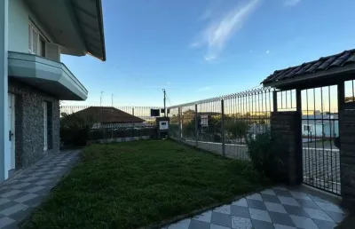 Casa com 5 quartos à venda no Pio X, Farroupilha 