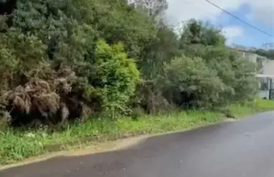 Terreno plano de 360m² à venda em farroupilha, com orientação leste e