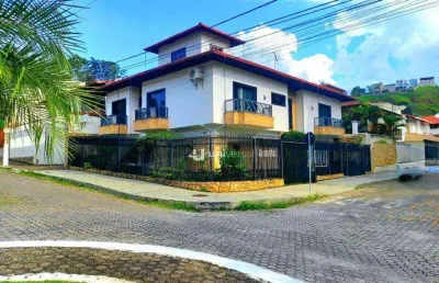 Casa com 5 quartos à venda na Rua Nicolau F. Mendes, Quintas das Avenidas, Juiz de Fora