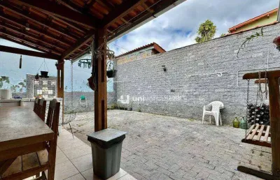 Casa com 5 quartos à venda, 238 m² por r$ 650.000 - marilândia - juiz de fora/mg