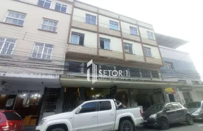 Apartamento com 2 quartos para alugar, 64 m² por r$950,00/mês - centro - juiz de fora/mg