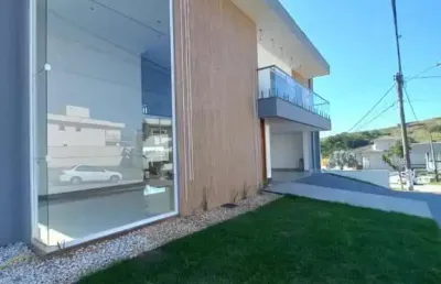 Casa para venda em macaé, vale dos cristais, 5 dormitórios, 5 suítes, 8 banheiros, 4 vagas