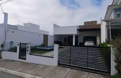 Casa para venda em macaé, lagoa, 3 dormitórios, 3 suítes, 4 banheiros, 2 vagas
