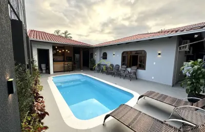 Sobrado averbado 100% mobiliado porteira fechada no bairro jardim iririú próximo do material de construção tato!!