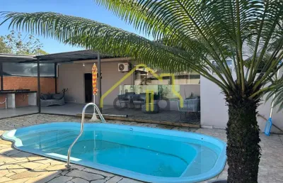 Casa com 3 quartos à venda no Costa e Silva, Joinville 