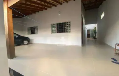 Casa com 4 quartos à venda no bairro luizote de freitas - uberlândia/mg