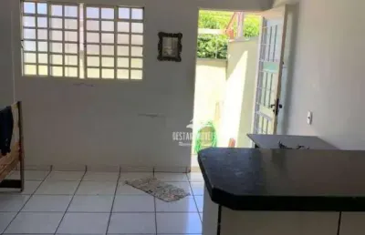 Casa com 3 quartos à venda no bairro tabajaras - uberlândia/mg