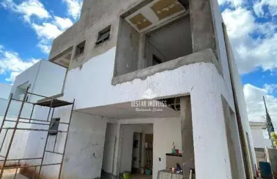 Sobrado com 3 quartos à venda, condomínio jardins roma - uberlândia/mg