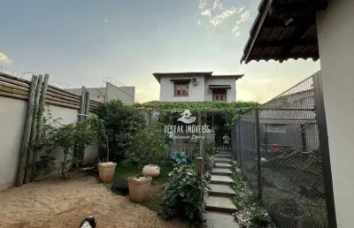 Sobrado com 3 quartos à venda, bairro cidade jardim - uberlândia/mg