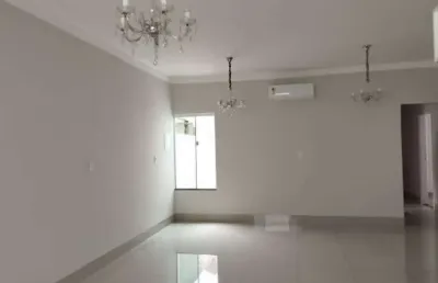 Casa com 3 quartos à venda bairro osvaldo rezende - uberlândia/mg